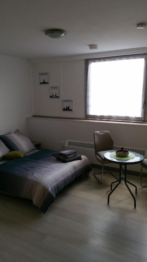 Studio-apartment, Zentral Gelegen Colonia